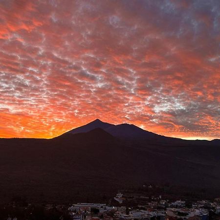 Apto Increible, Acogedor, Luminoso De Ambiente Muy Relajante Con Excelentes Vistas Y Servicios/ Amazing Apt With Sunset Lovely Views Apartment Costa Adeje  Bagian luar foto