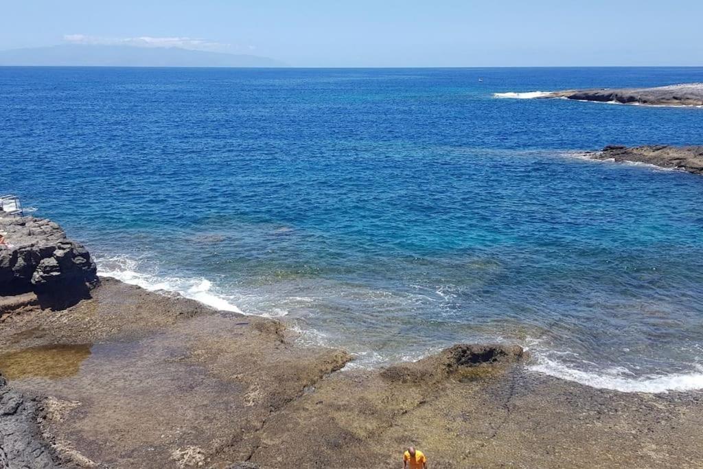 Apto Increible, Acogedor, Luminoso De Ambiente Muy Relajante Con Excelentes Vistas Y Servicios/ Amazing Apt With Sunset Lovely Views Apartment Costa Adeje  Bagian luar foto